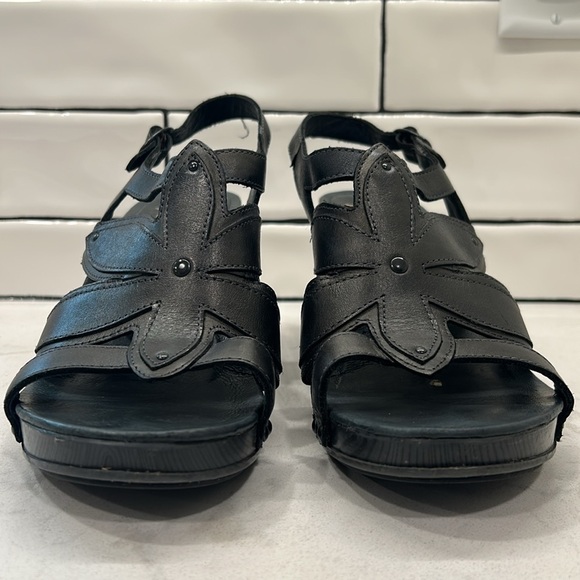 Dansko Nina Metallic Brown Leather Flower Sandals Heels Nailhead Detail Clog 41 - Picture 4 of 16